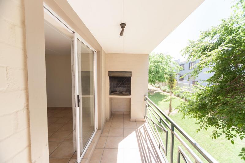 To Let 2 Bedroom Property for Rent in Vredekloof Western Cape